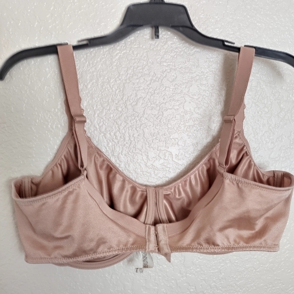 Chantelle Hedona 2032 satin soft bra sz 42D - Picture 4 of 8